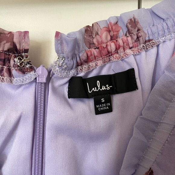Lulus Off the shoulder dress size small - Picture 2 of 4